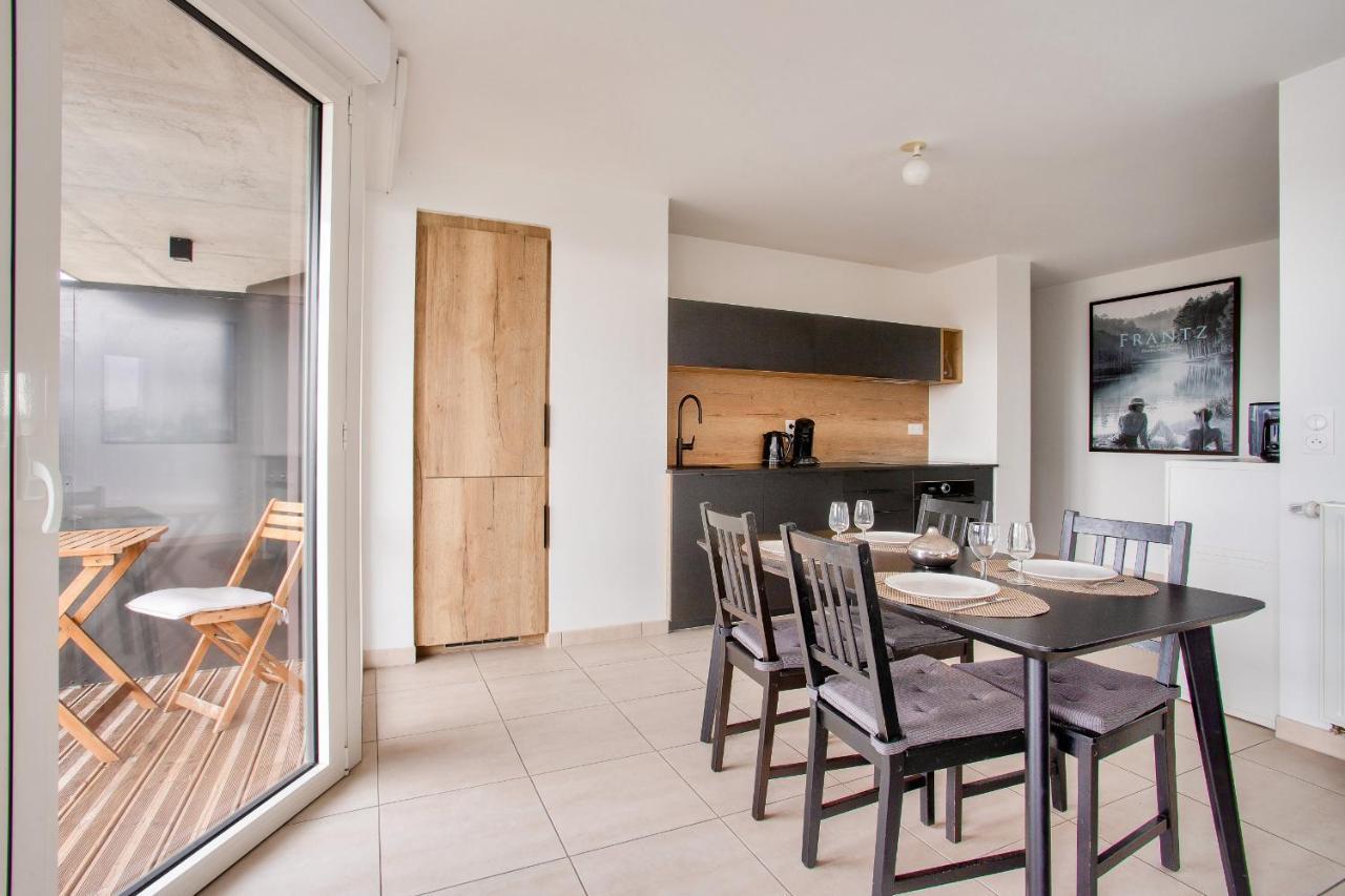 Escapade Sur L'Ile De Nantes Apartment Exterior photo