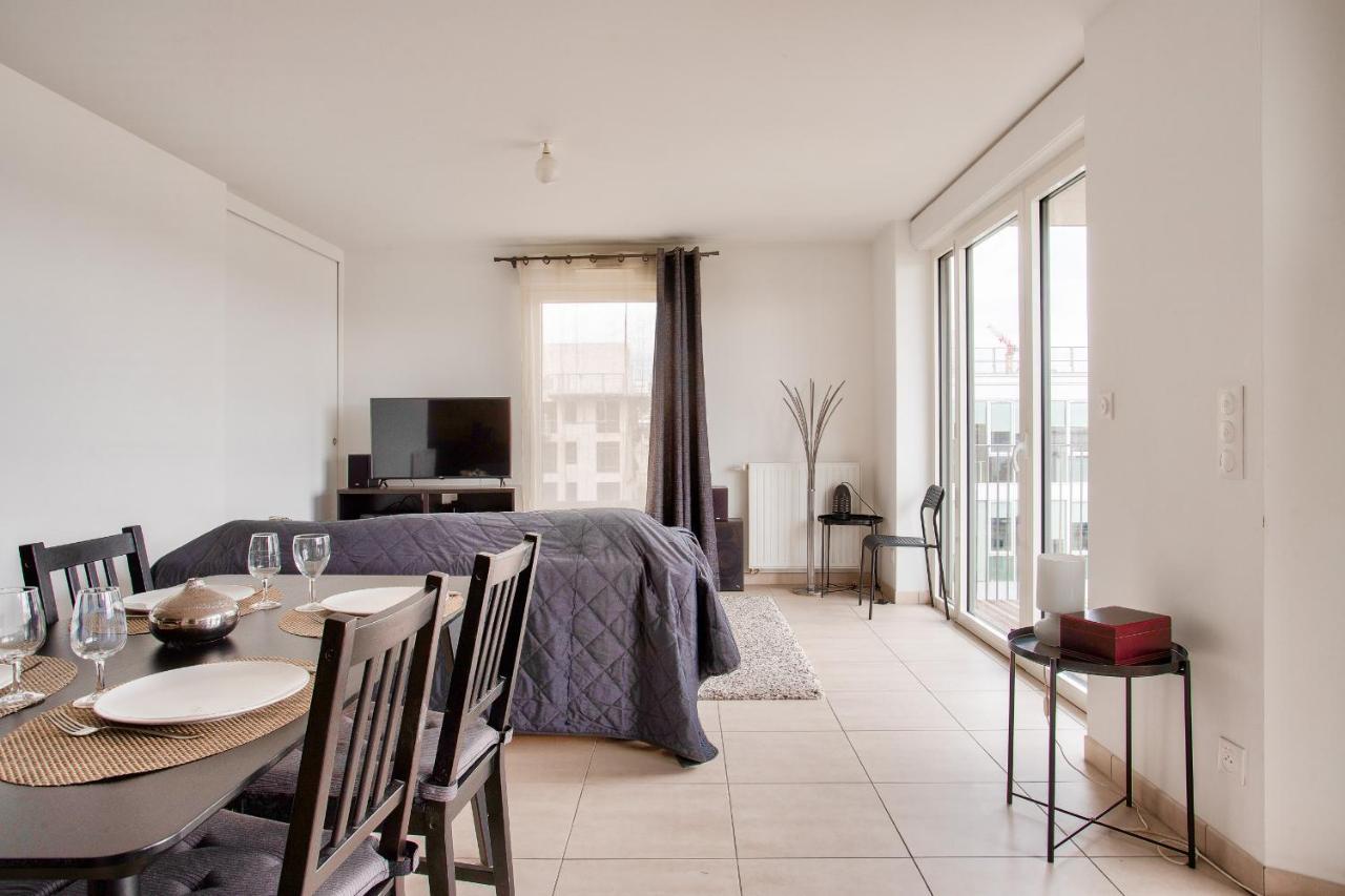 Escapade Sur L'Ile De Nantes Apartment Exterior photo