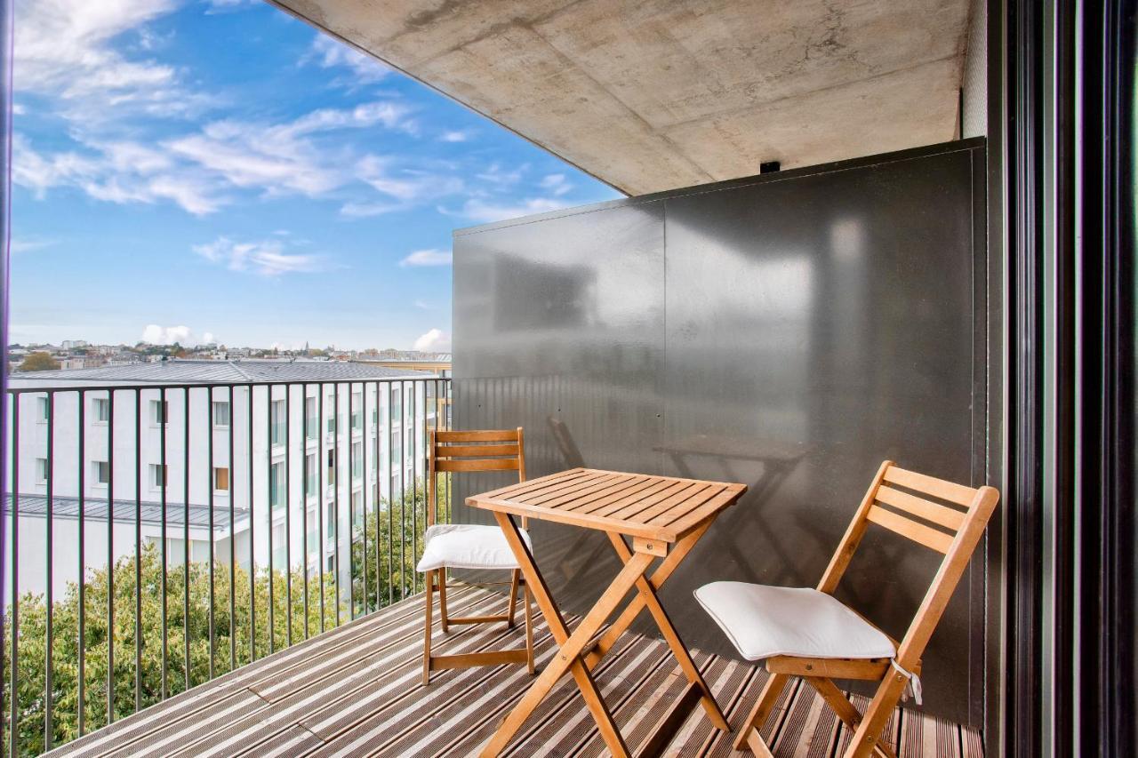 Escapade Sur L'Ile De Nantes Apartment Exterior photo